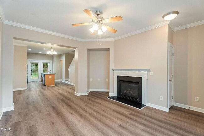 Photo - 8819 Orchard Grove Way