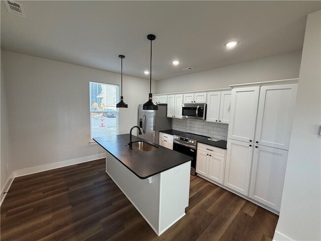 Photo - 1043 S Laramie Hts