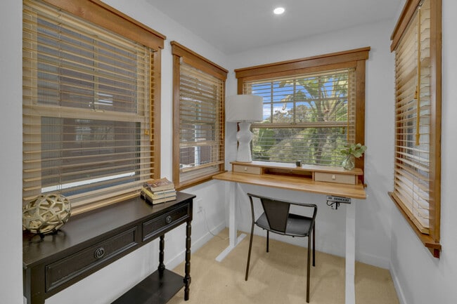 Photo - 1072 Johnson Ave Unit ID1288252P