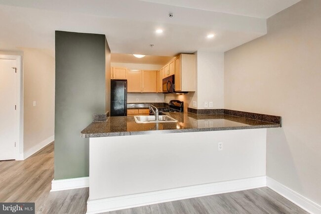 Photo - 800 4th St SW Unit S525