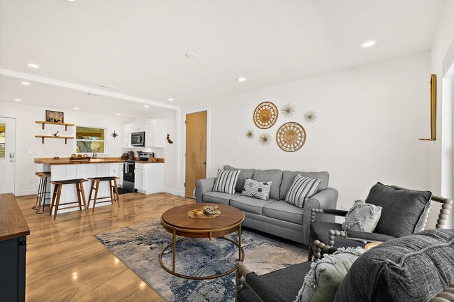 Photo - 107b A St Unit ID1281923P