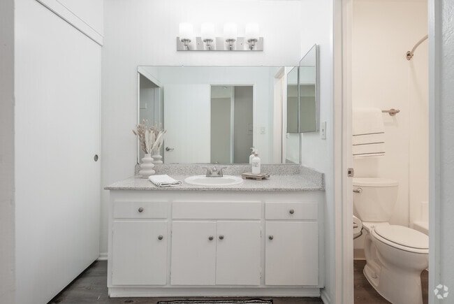 Studio - 520SF - Bathroom - Newport Village Apartments