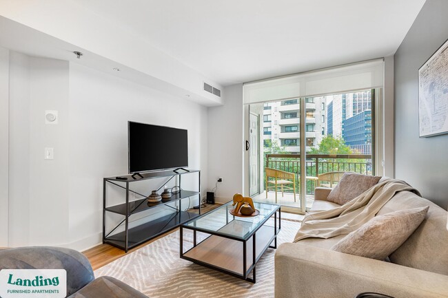 Photo - 1221 S Eads St Unit 01-0504.1407415