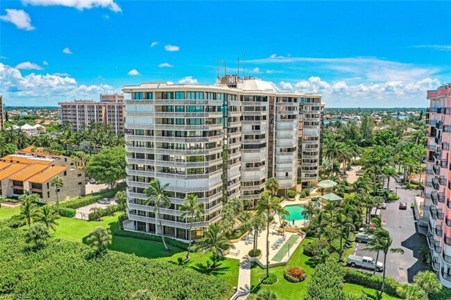 Photo - 520 S Collier Blvd