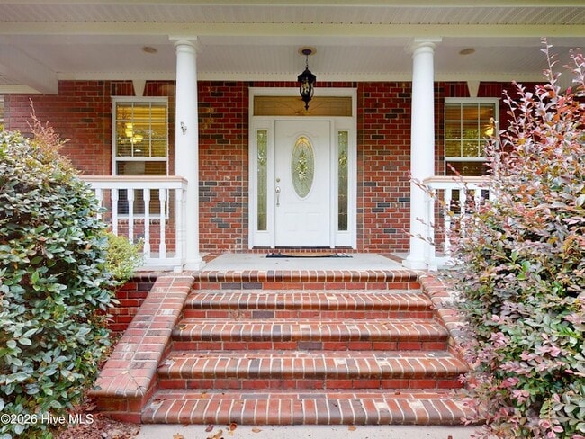 Photo - 3 Shenecossett Ln