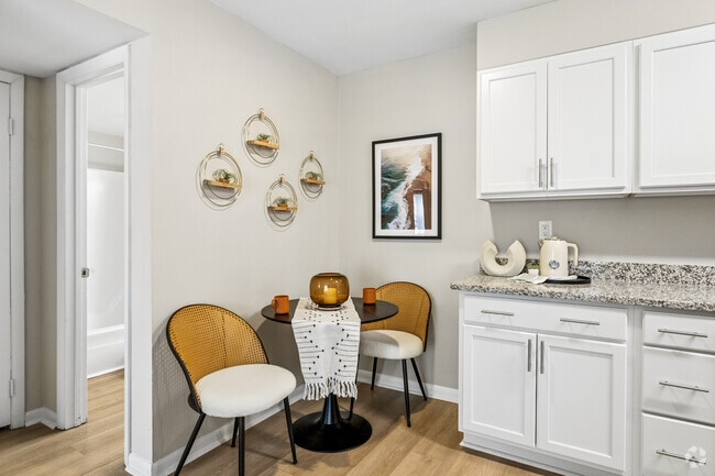A3-V - 1BR, 1BA - 558SF - Dining Area - Attain at Chic's Beach