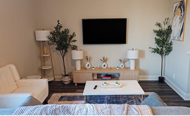 Building Photo - 112 N Boston Ave Unit ID1317363P