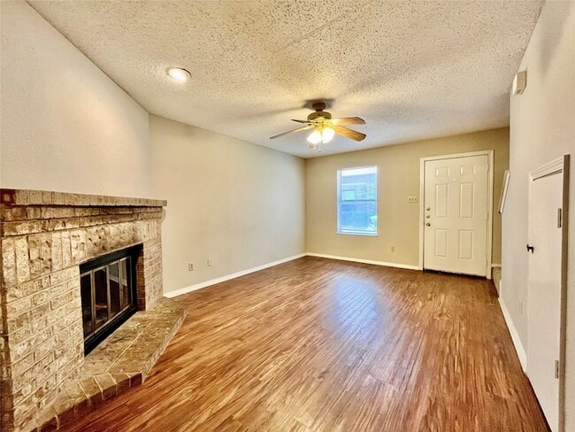 Photo - 3055 Olympia Dr