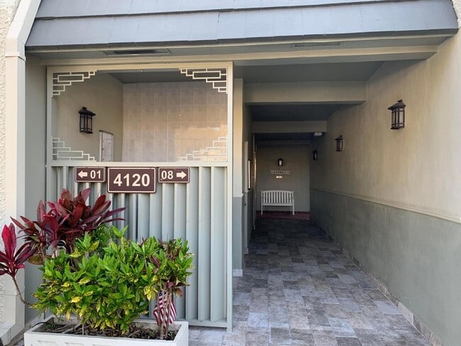 Photo - 4120 Tivoli Ct Unit 305