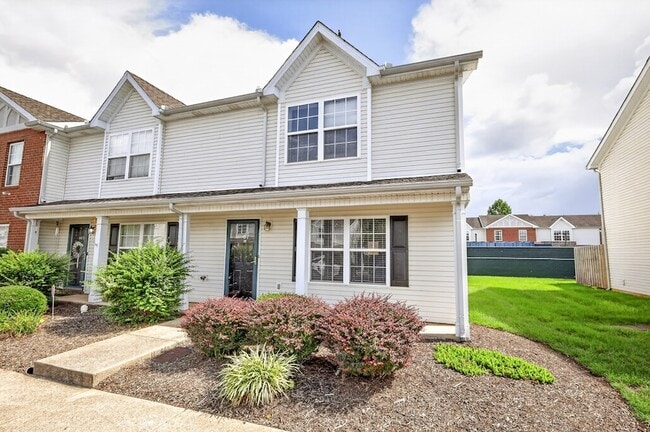 Photo - 407 Arapaho Dr