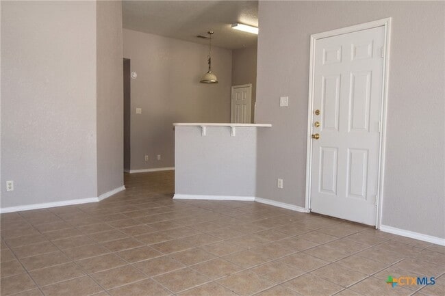 Photo - 304 Jeff Gordon Dr