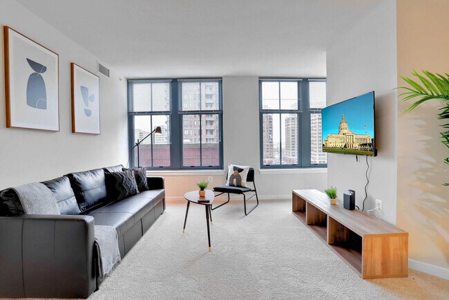 Photo - 550 14th St S Unit FL5-ID1022444P