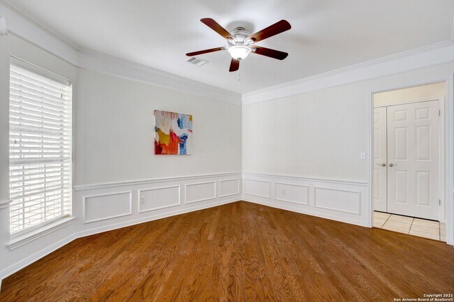 Photo - 10457 Trailway Oak