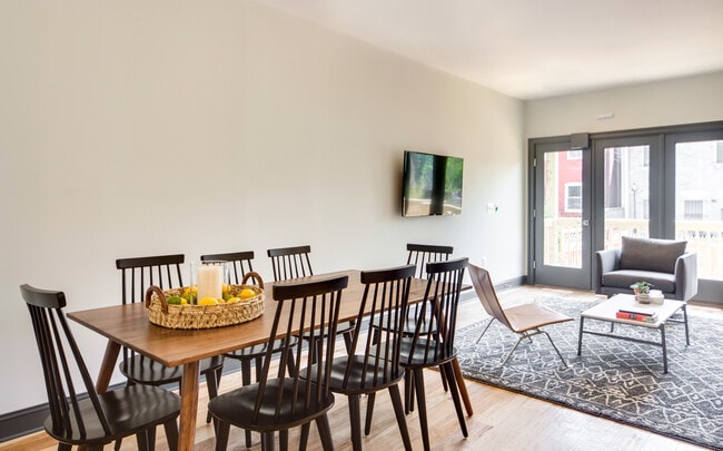 Photo - Richardson (Furnished Rooms)