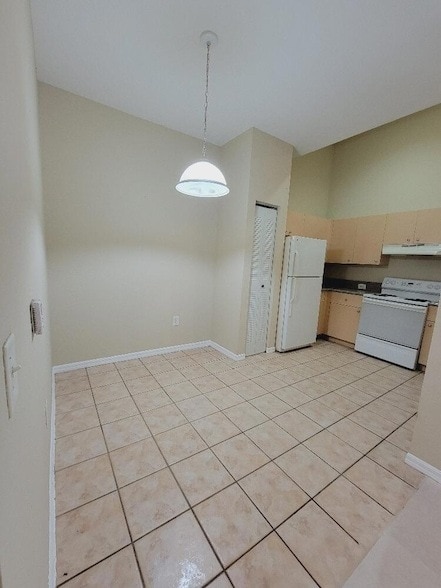 Photo - 220 Crestwood Cir Unit 102