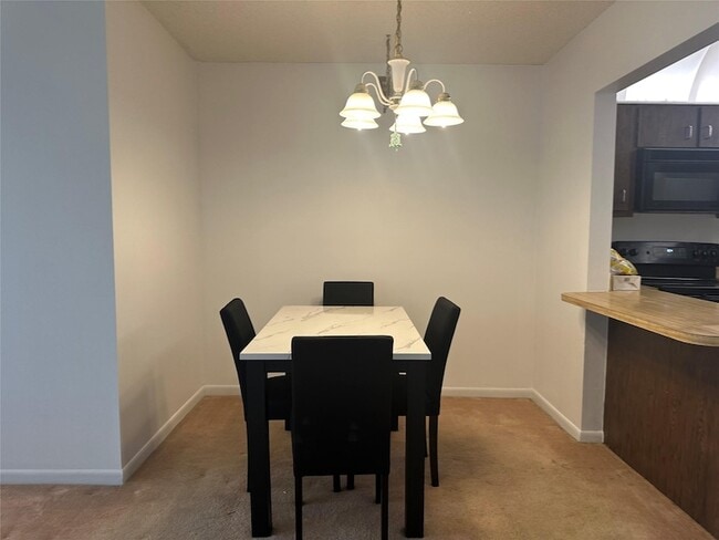 Photo - 327 Pine Ridge Cir Unit B-2