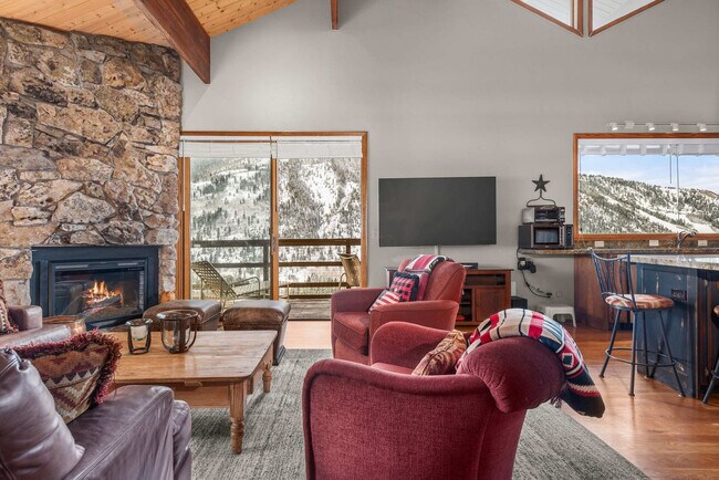 Photo - 837 Mountain Laurel Dr Unit SI ID1578370P