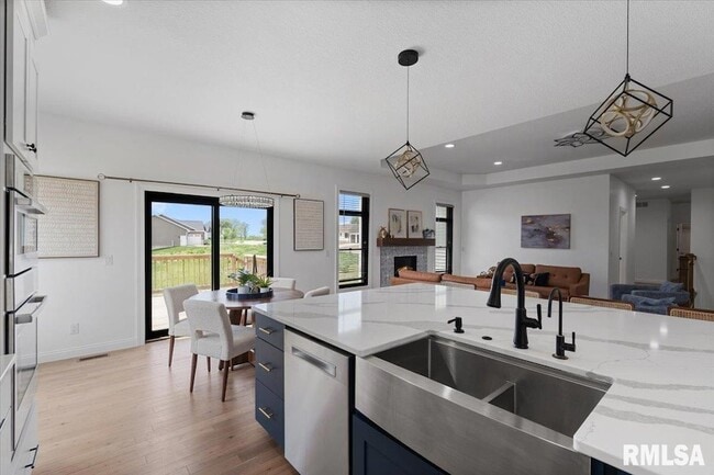 Photo - 6817 Timber Ct