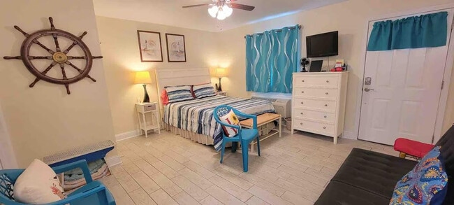 Building Photo - 1678 Beach Blvd Unit SI ID1492996P