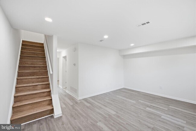 Photo - 1006 N York Rd