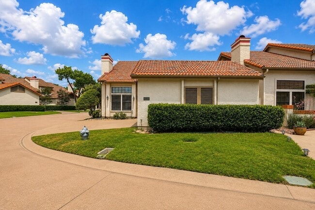 Photo - 608 Fiesta Cir