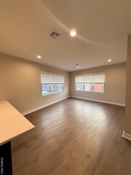 Photo - 122 Greenwich Ave Unit 302