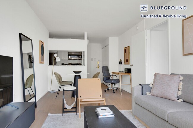 Photo - 1 Union Square South Unit FL15-ID731