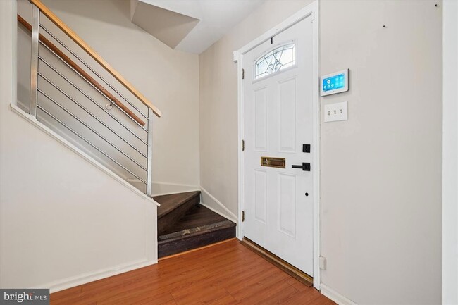 Photo - 3226 Foothill St