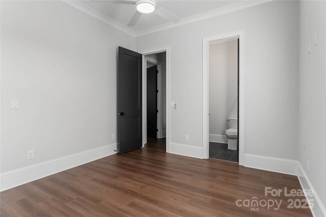 Photo - 805 Naples Dr