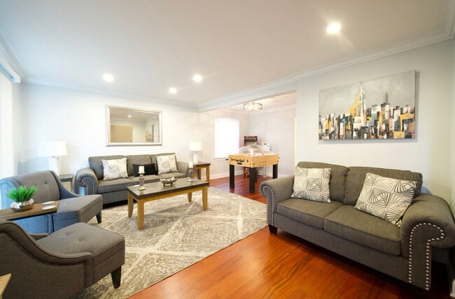 Photo - 916-920-920 Dean St Unit ID1285029P