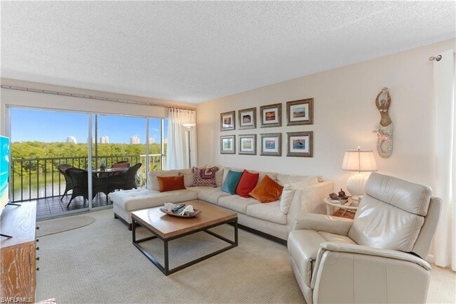 Photo - 26371 Hickory Blvd