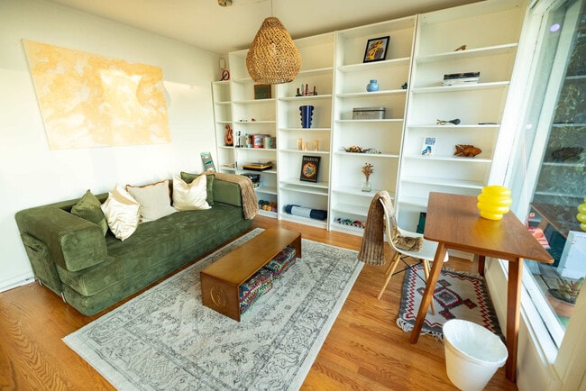 Building Photo - 1072 Keeler Ave Unit SI ID1364156P