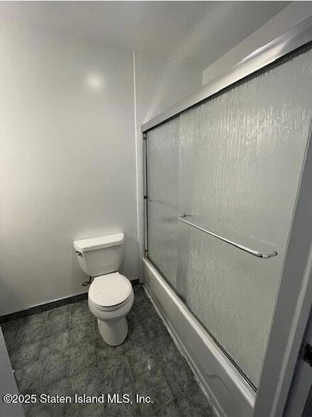 Photo - 384 Purdy Ave