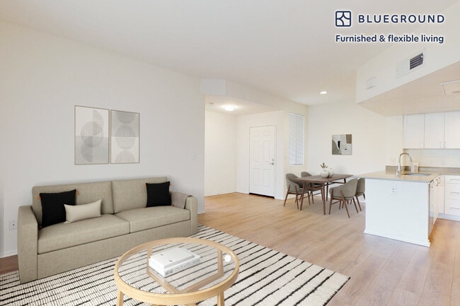 Photo - 1571 Flynn Rd Unit FL2-ID10799A