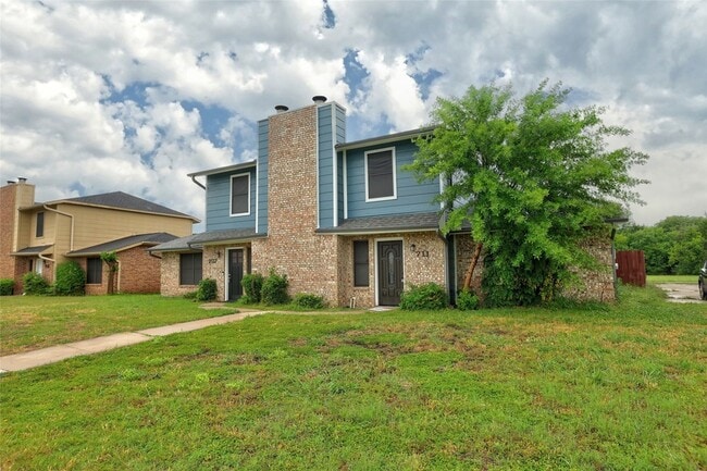 Building Photo - 711 Wolftrap Dr