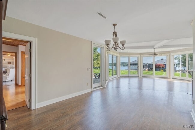 Photo - 1131 Marlyn Park Dr