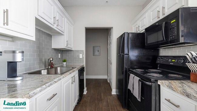 Photo - 100 Crossing Blvd Unit 909.1411984