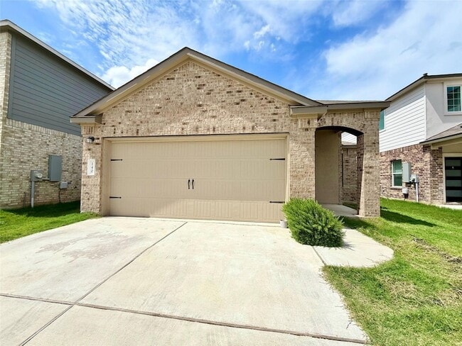 Photo - 140 Canley Lp