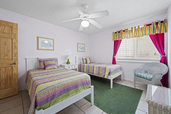 Photo - 1007 W Beach Blvd Unit SI ID1268166P