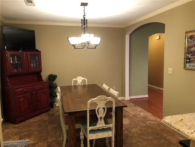 Photo - 1320 E Ash St