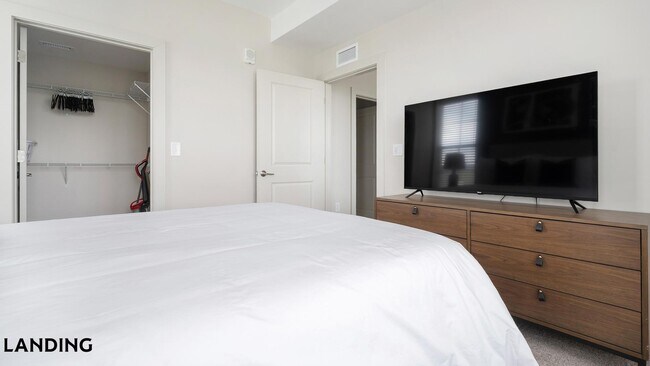 Photo - 900 N Tryon St Unit 4112