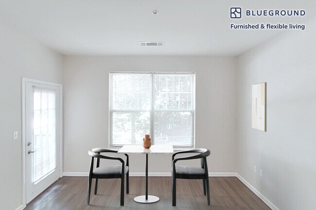 Photo - 160 Boylston St Unit SI FL1-ID5259A