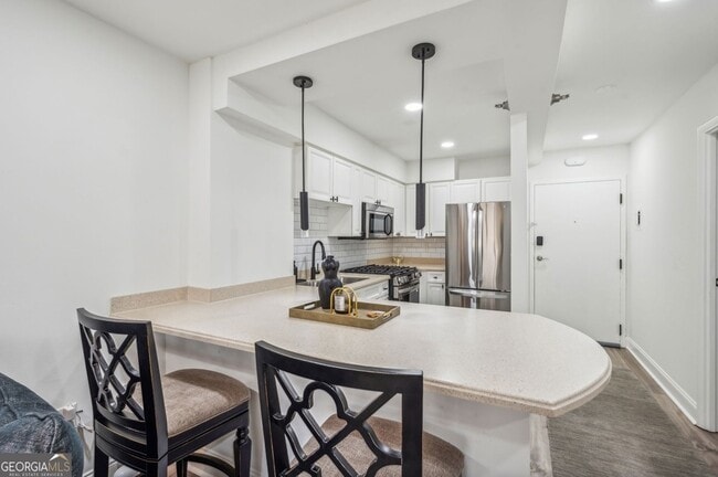 Photo - 2479 Peachtree Rd NE Unit 612