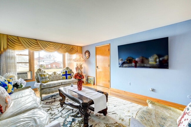 Building Photo - 5212 Avery Pl Unit ID1306861P