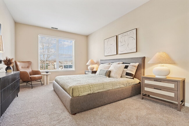 Photo - Railway Plaza