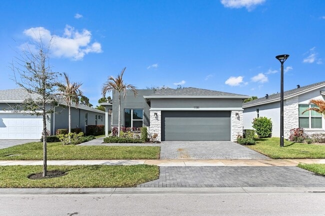 Photo - 11381 SW Lyra Dr.
