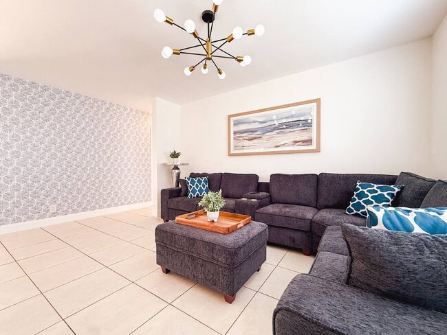 Photo - 3672 NW 18th Ave Unit ID1258728P