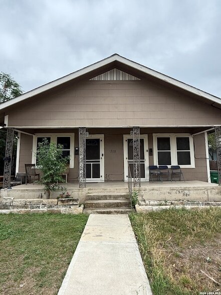 Building Photo - 318 Denver Blvd