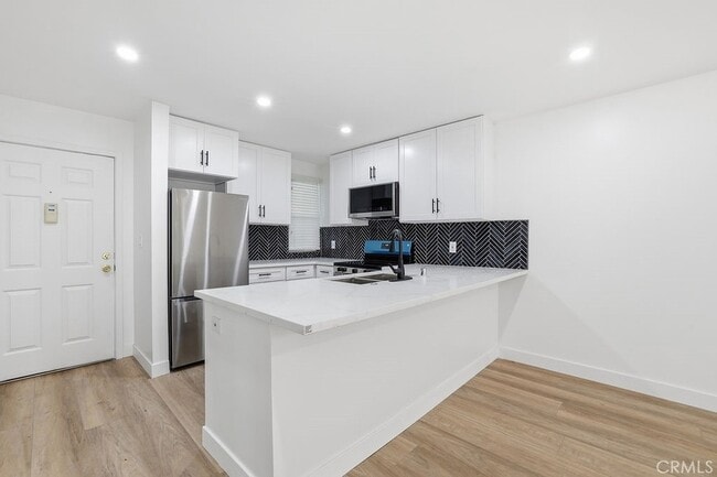 Photo - 17000 Burbank Blvd Unit 108
