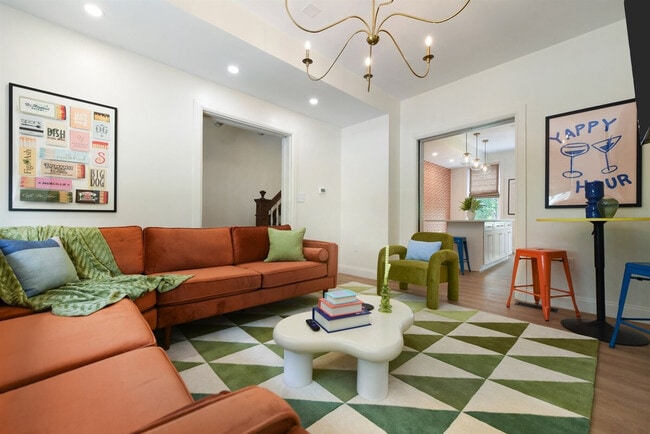 Building Photo - 1814 Rhine St Unit ID1290667P